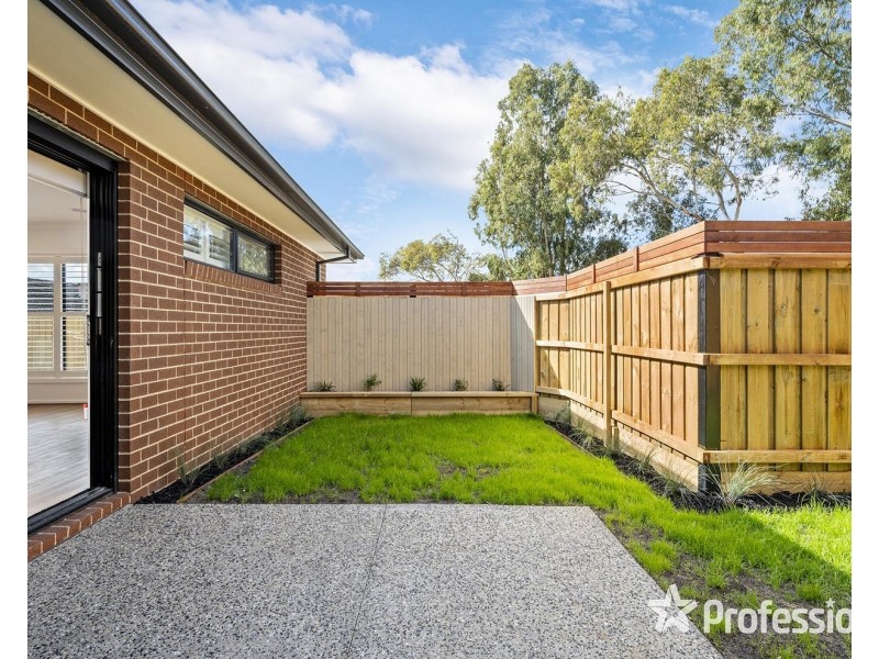 2/6 Dennis Court, Mooroolbark VIC 3138
