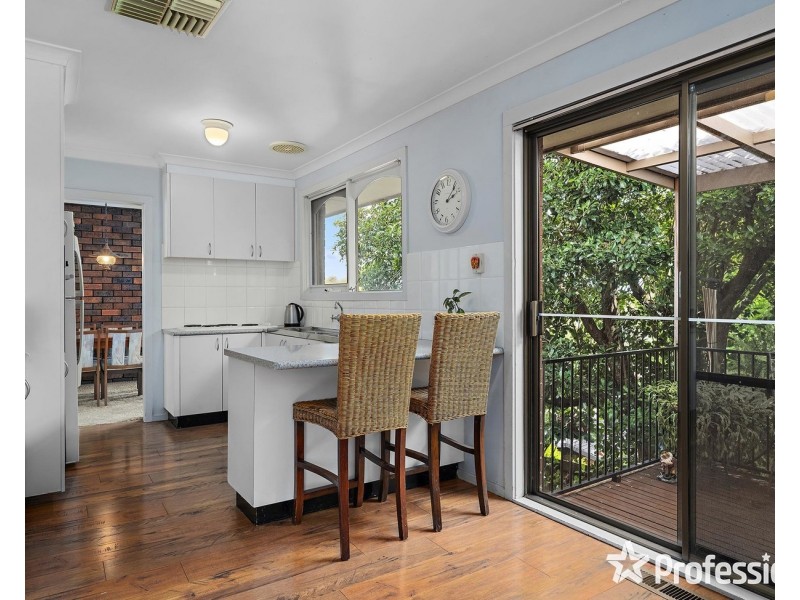 25 Ross Pincott Drive, Mooroolbark VIC 3138