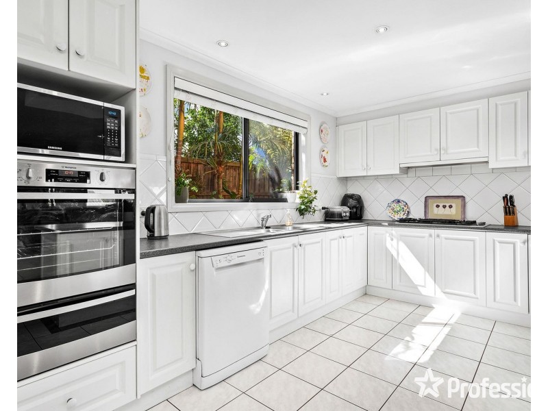 2 Benjamin Chase, Mooroolbark VIC 3138