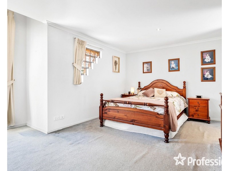 2 Benjamin Chase, Mooroolbark VIC 3138