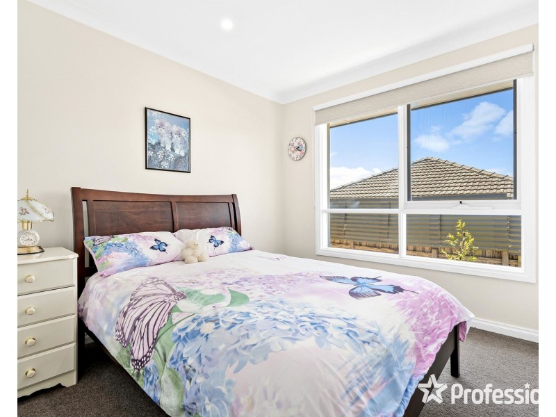 4 Yates Court, Mooroolbark VIC 3138