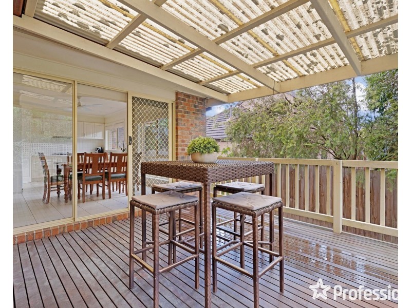 77 Manchester Road, Mooroolbark VIC 3138