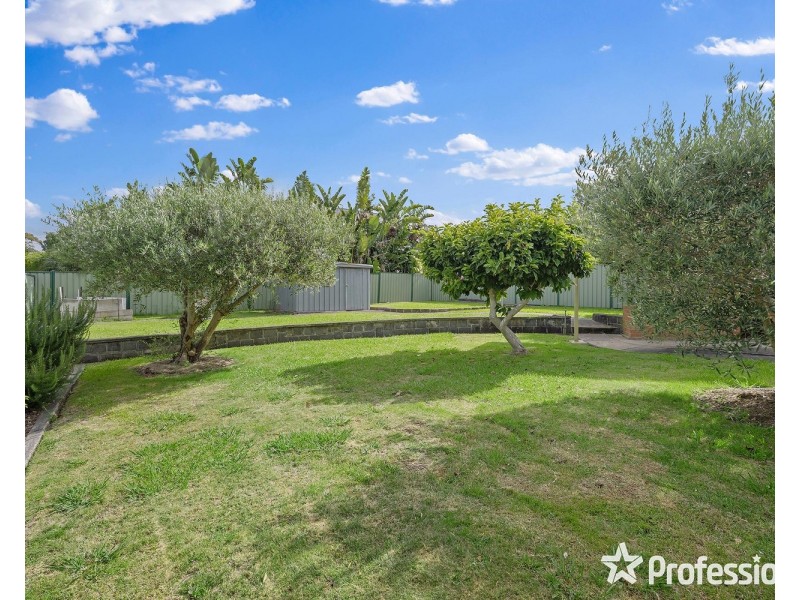 11 Campus Gate, Chirnside Park VIC 3116