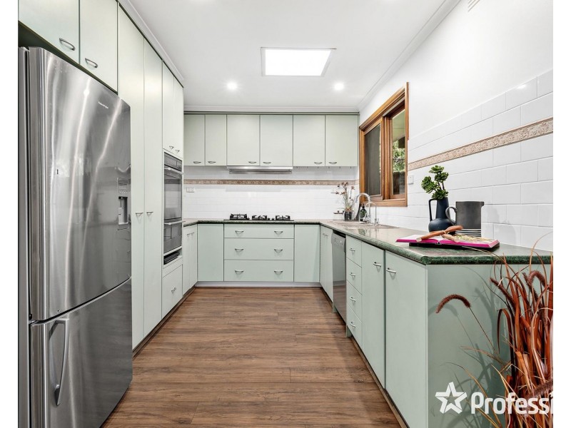 3 Meridian Court, Mooroolbark VIC 3138