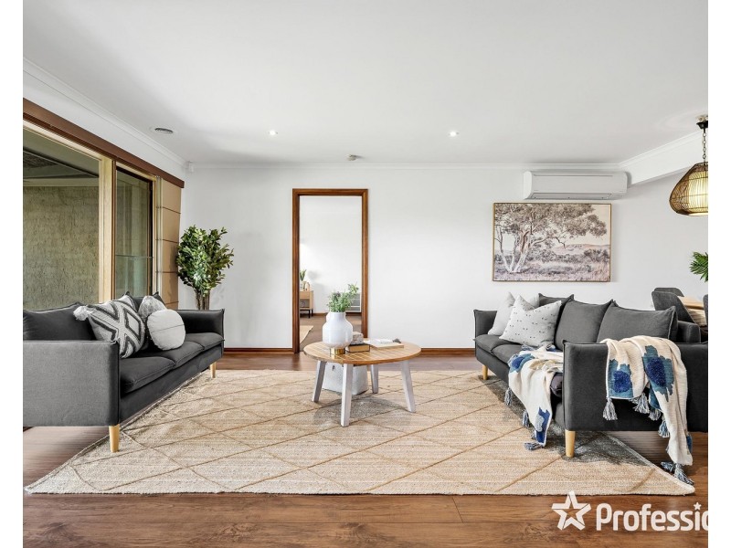 3 Meridian Court, Mooroolbark VIC 3138