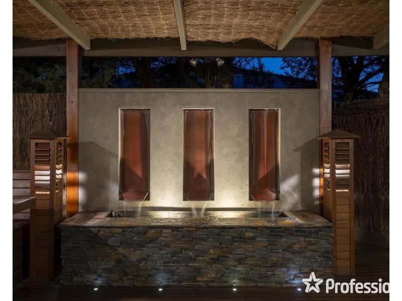 3 Meridian Court, Mooroolbark VIC 3138