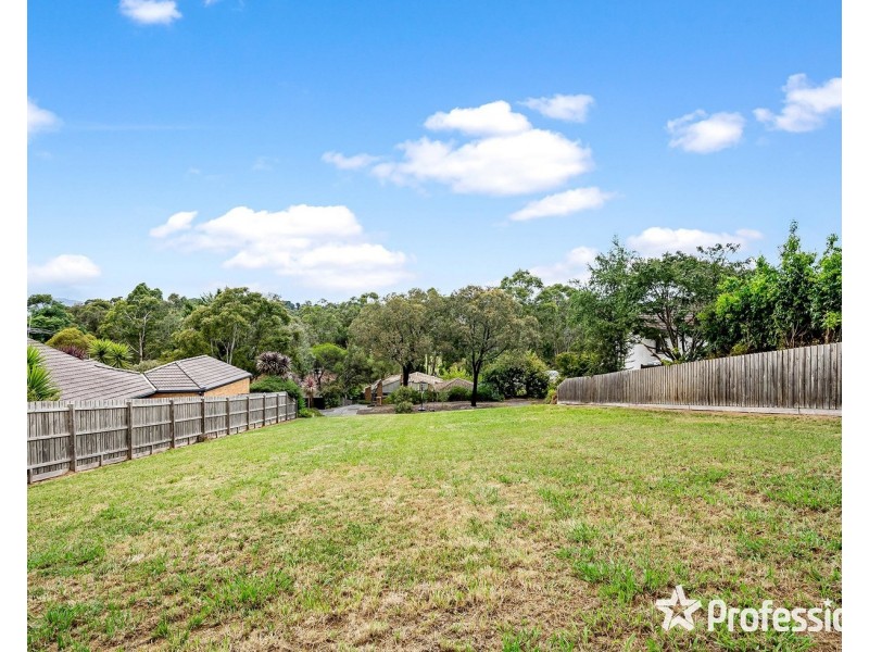7 Blair Court, Warranwood VIC 3134