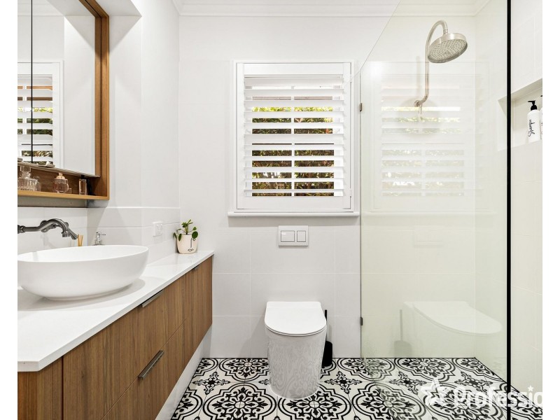 4 Glen Avenue, Croydon VIC 3136