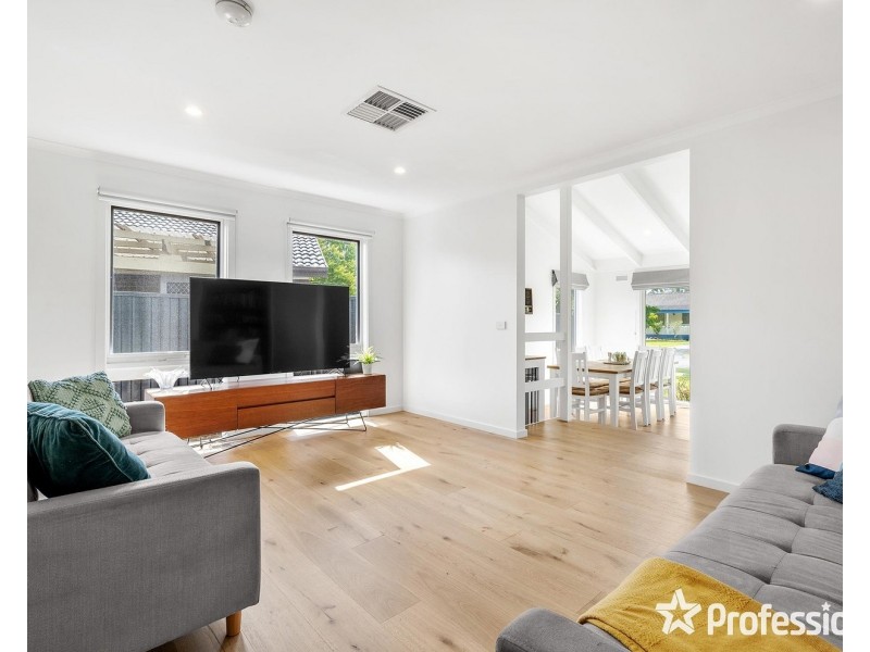 40 Morokai Grove, Lilydale VIC 3140