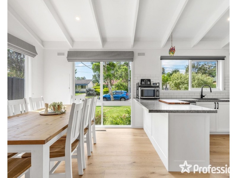 40 Morokai Grove, Lilydale VIC 3140