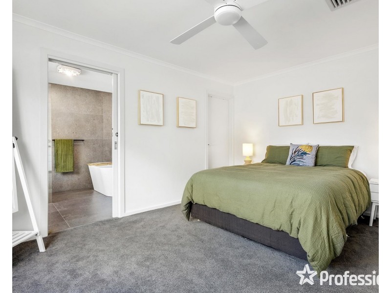 40 Morokai Grove, Lilydale VIC 3140