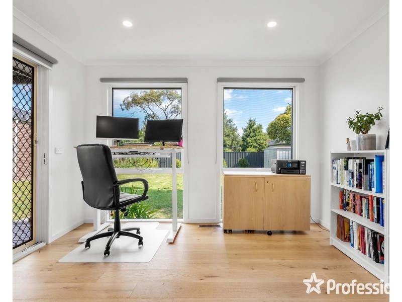 40 Morokai Grove, Lilydale VIC 3140