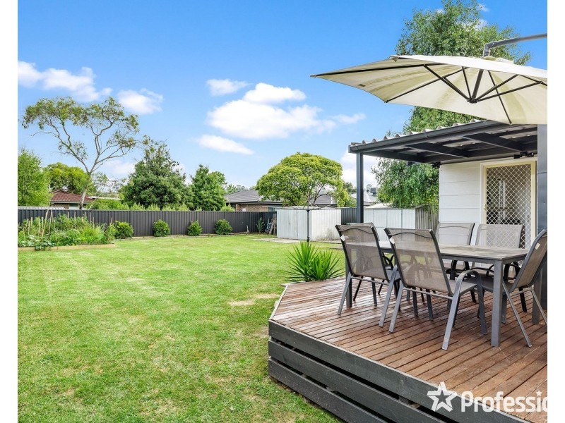 40 Morokai Grove, Lilydale VIC 3140
