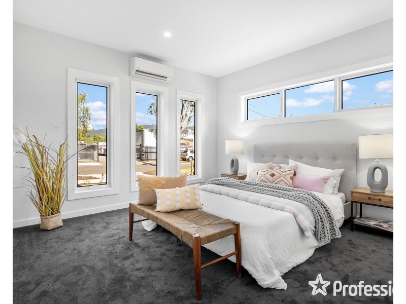 1-3/1 Churchill Way, Kilsyth VIC 3137