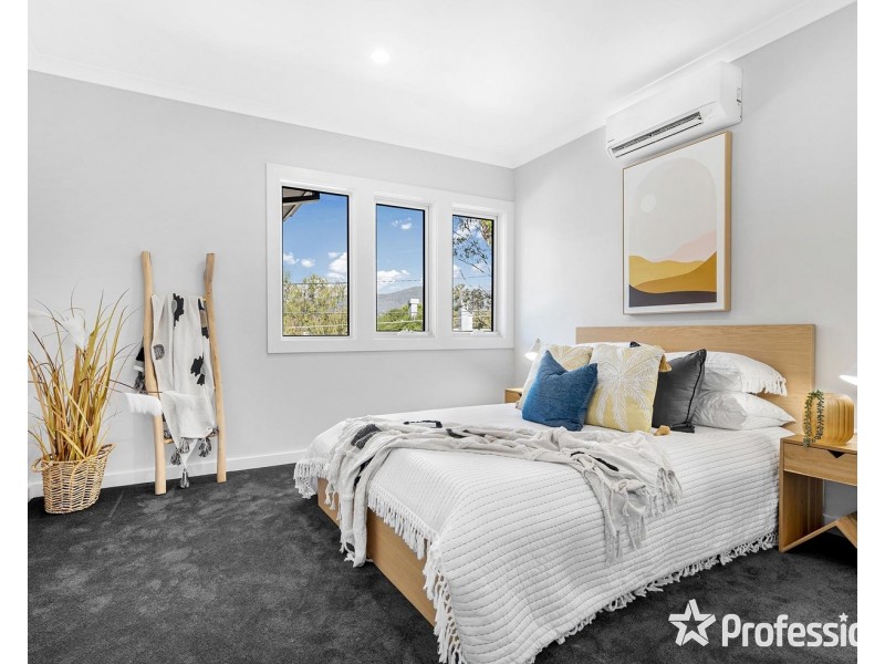 1-3/1 Churchill Way, Kilsyth VIC 3137