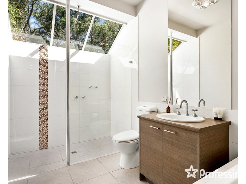 460 Lusatia Park Road, Hoddles Creek VIC 3139