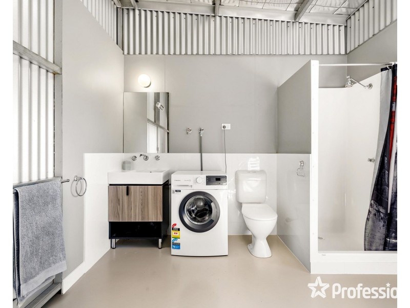 460 Lusatia Park Road, Hoddles Creek VIC 3139