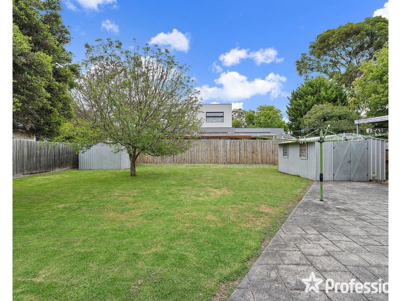 11 Warruga Court, Croydon VIC 3136