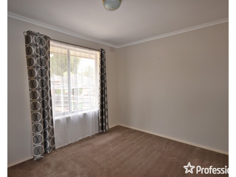 4/16 Newman Road, Mooroolbark VIC 3138