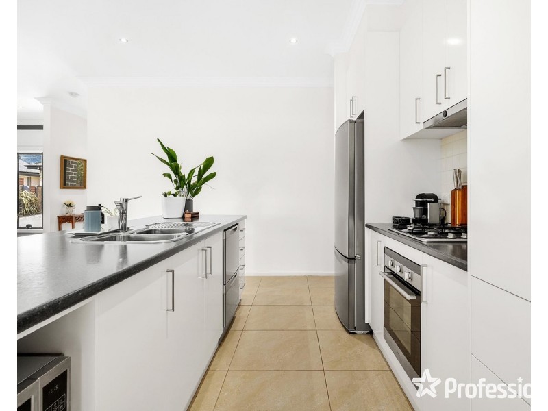 3/11 Holmes Road, Mooroolbark VIC 3138