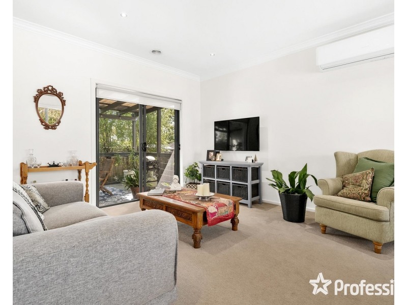 3/11 Holmes Road, Mooroolbark VIC 3138