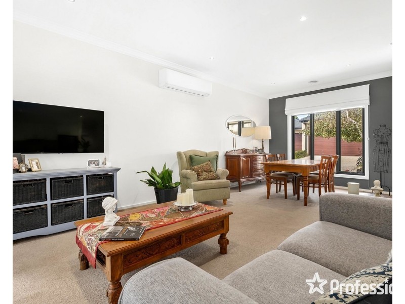 3/11 Holmes Road, Mooroolbark VIC 3138