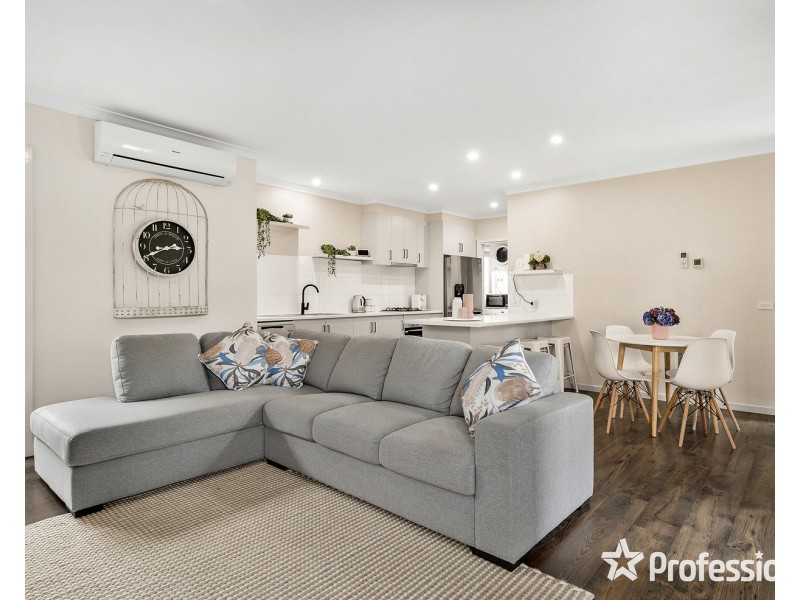 34 Cave Hill Road, Lilydale VIC 3140