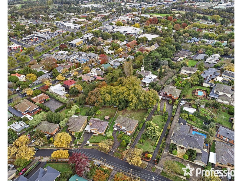13 Towers Road, Lilydale VIC 3140
