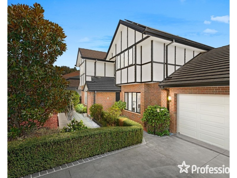 53 Valley Park Drive, Mooroolbark VIC 3138