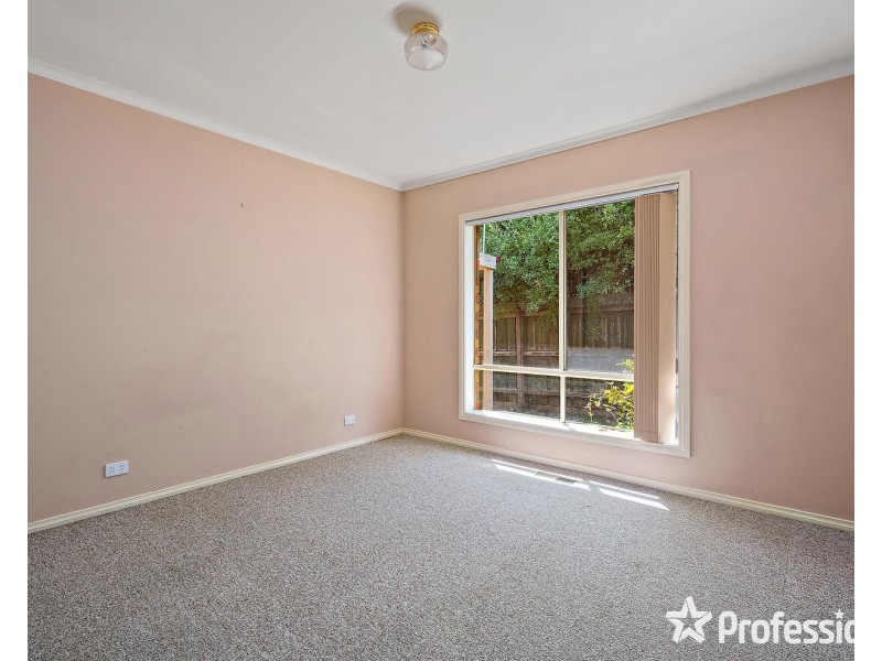 7 Winyard Drive, Mooroolbark VIC 3138