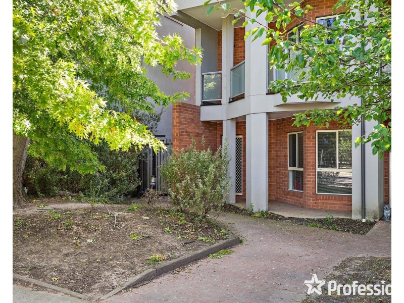 80/13-15 Hewish Road, Croydon VIC 3136