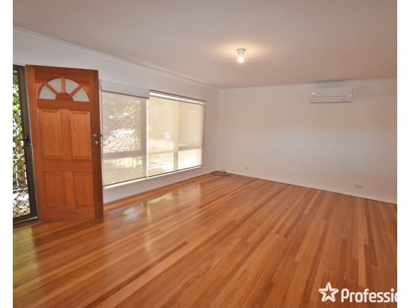 9 Carawa Street, Mooroolbark VIC 3138