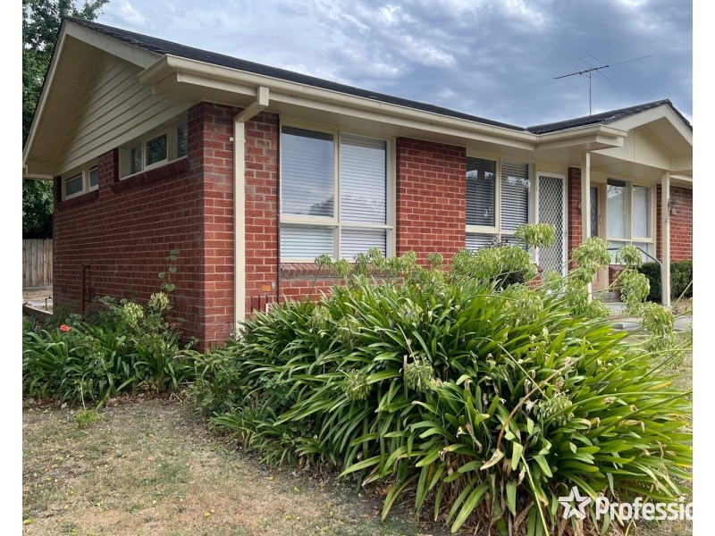 1/7 Cavehill Road, Lilydale VIC 3140