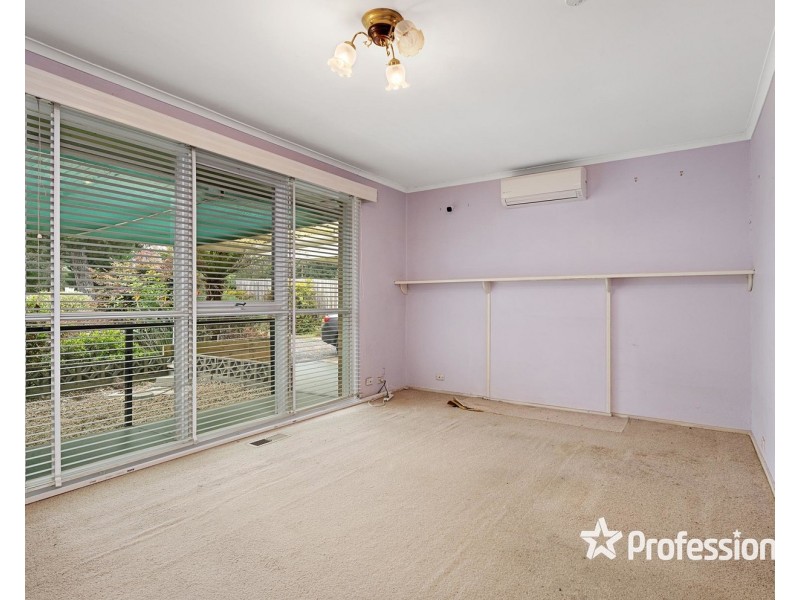 131 Cambridge Road, Mooroolbark VIC 3138