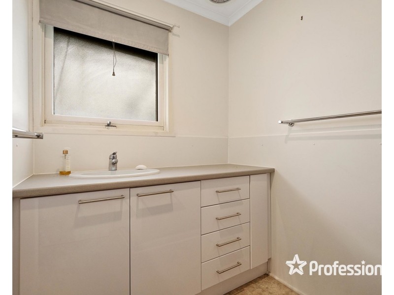 131 Cambridge Road, Mooroolbark VIC 3138