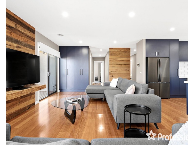 3 Bellara Drive, Mooroolbark VIC 3138