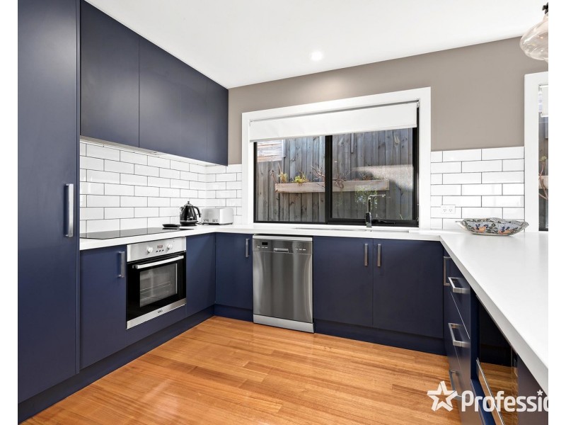 3 Bellara Drive, Mooroolbark VIC 3138