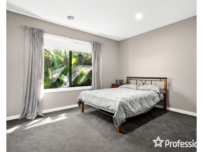 3 Bellara Drive, Mooroolbark VIC 3138