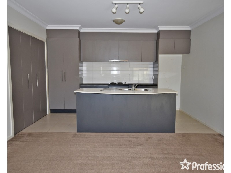 16/12-18 Bourke Street, Ringwood VIC 3134
