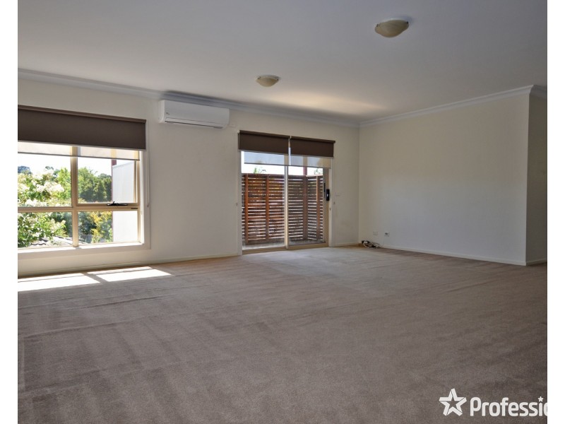 16/12-18 Bourke Street, Ringwood VIC 3134