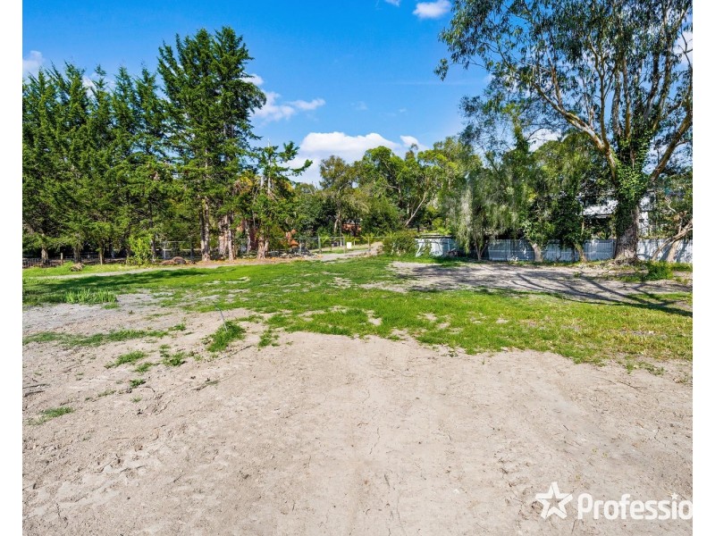 21a Charles Road, Lilydale VIC 3140