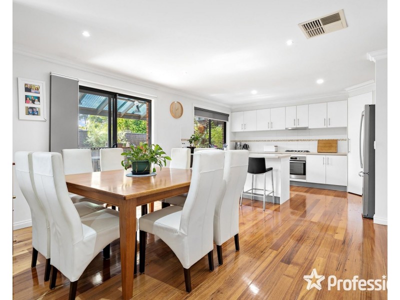 43a Geoffrey Drive, Kilsyth VIC 3137