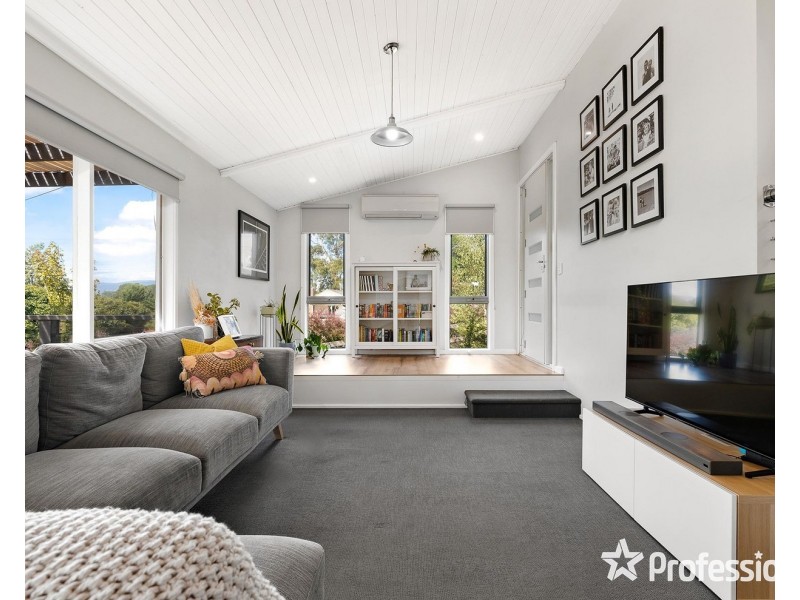 2 Middleton Drive, Woori Yallock VIC 3139