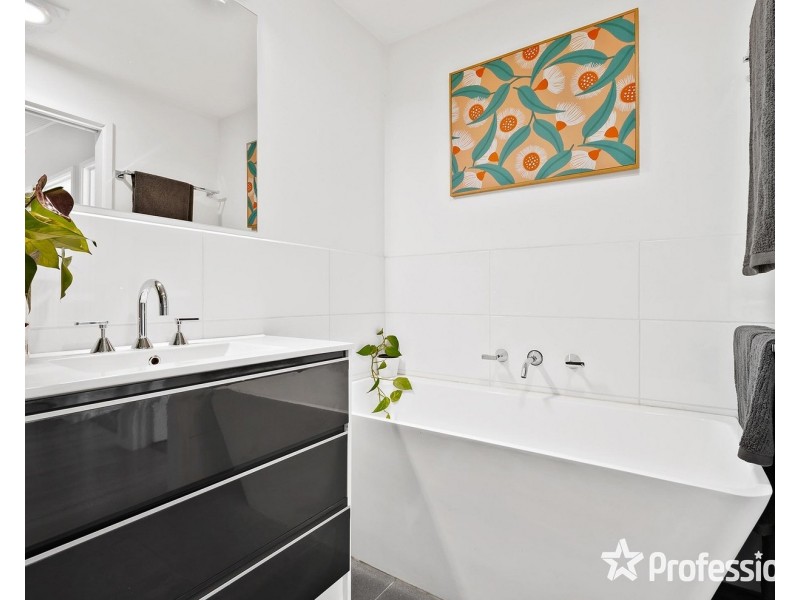 2 Middleton Drive, Woori Yallock VIC 3139