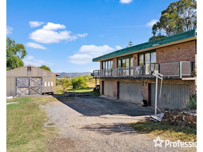8 Rudduck Lane, Coldstream VIC 3770