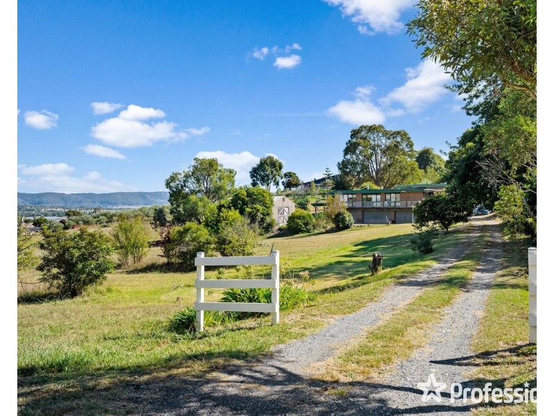 8 Rudduck Lane, Coldstream VIC 3770