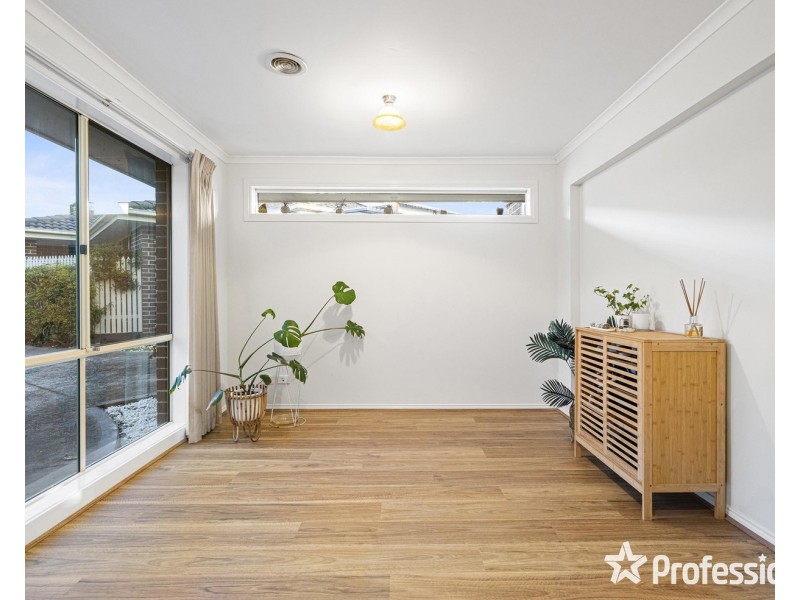 2/17 Wimbledon Court, Mooroolbark VIC 3138