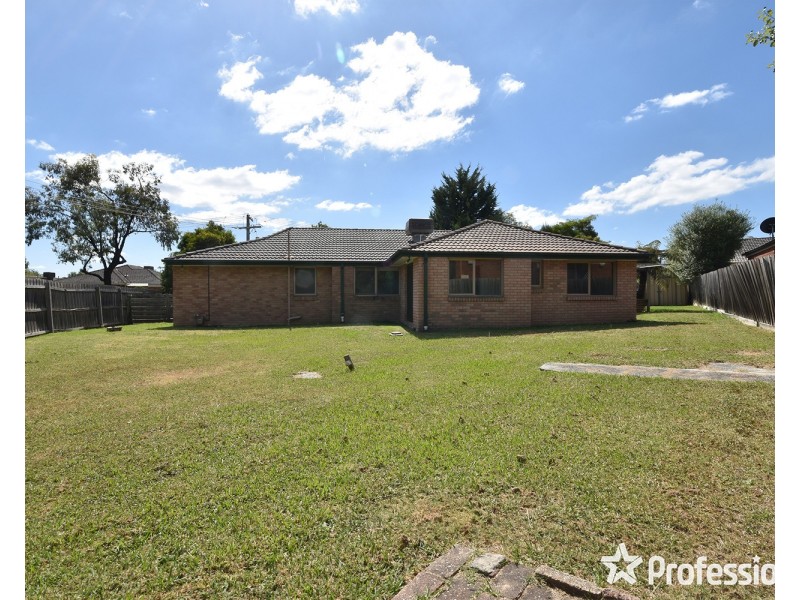 32 Keswick Crescent, Bayswater North VIC 3153