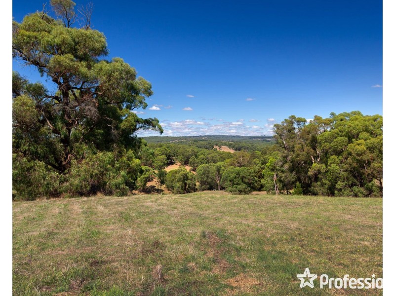 36 Beveridge Road, Silvan VIC 3795