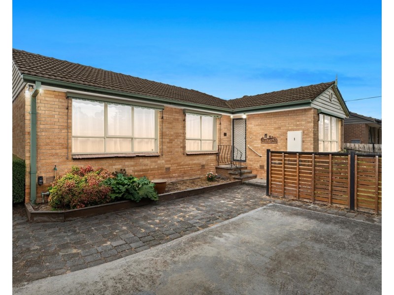 1/42 Zina Grove, Mooroolbark VIC 3138